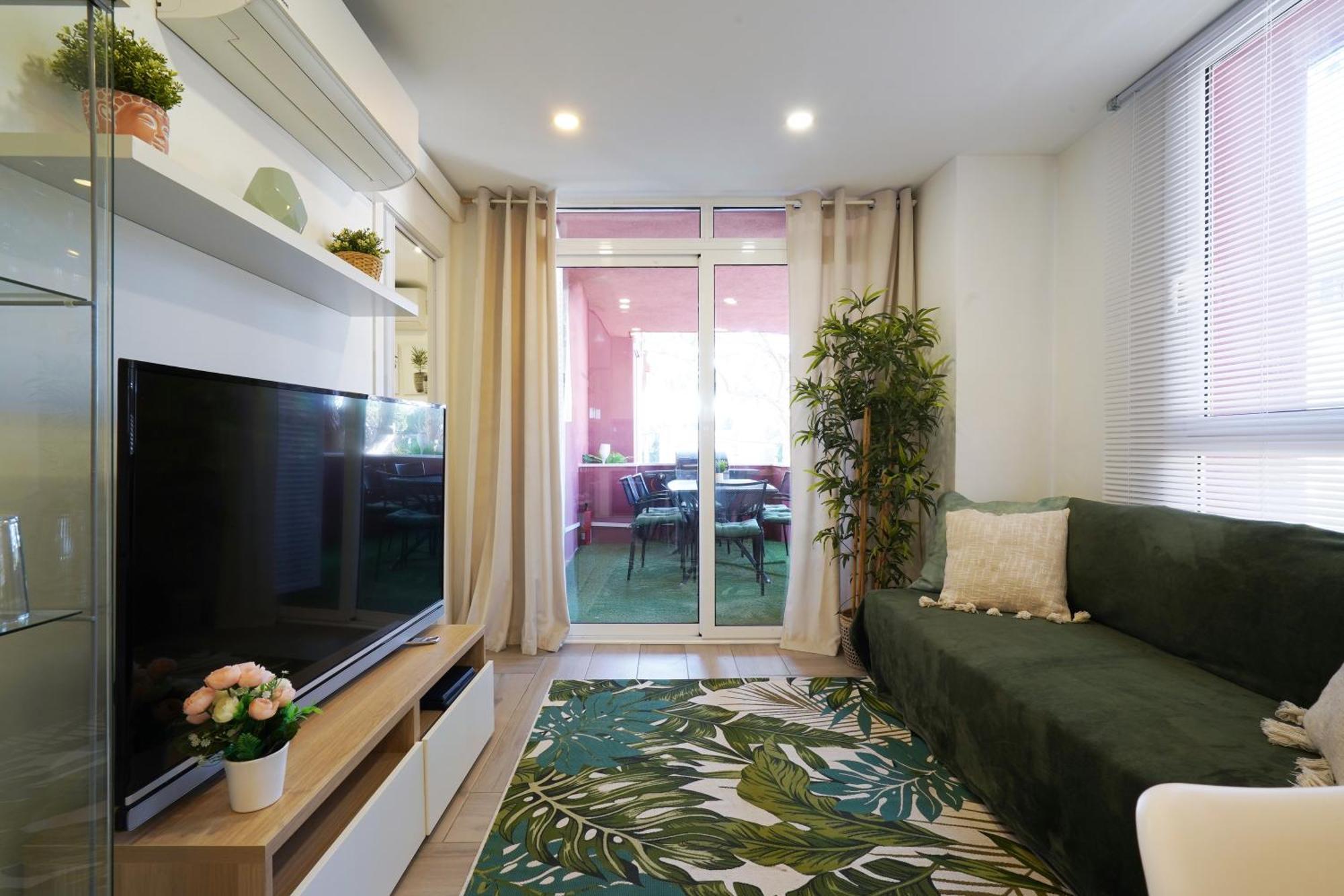 Calm, And Bikes Apartment *